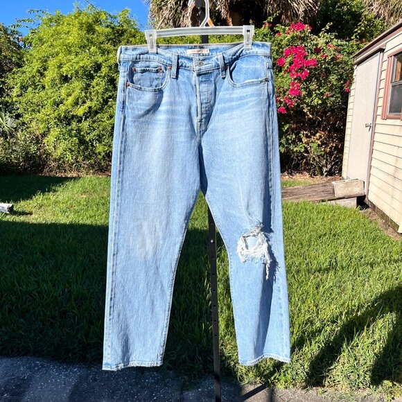 Levi's Denim - Levi's Premium Wedgie Straight Crop Ripped Distressed Jeans Size 32